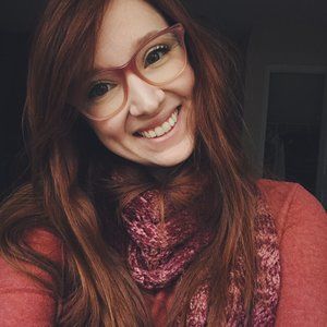 Meet your Posher, Lonna